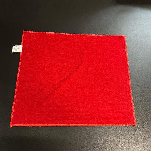 Philadelphia Phillies Red October Rally Towel 2024 MLB Baseball Citizens Bank - Picture 7 of 11